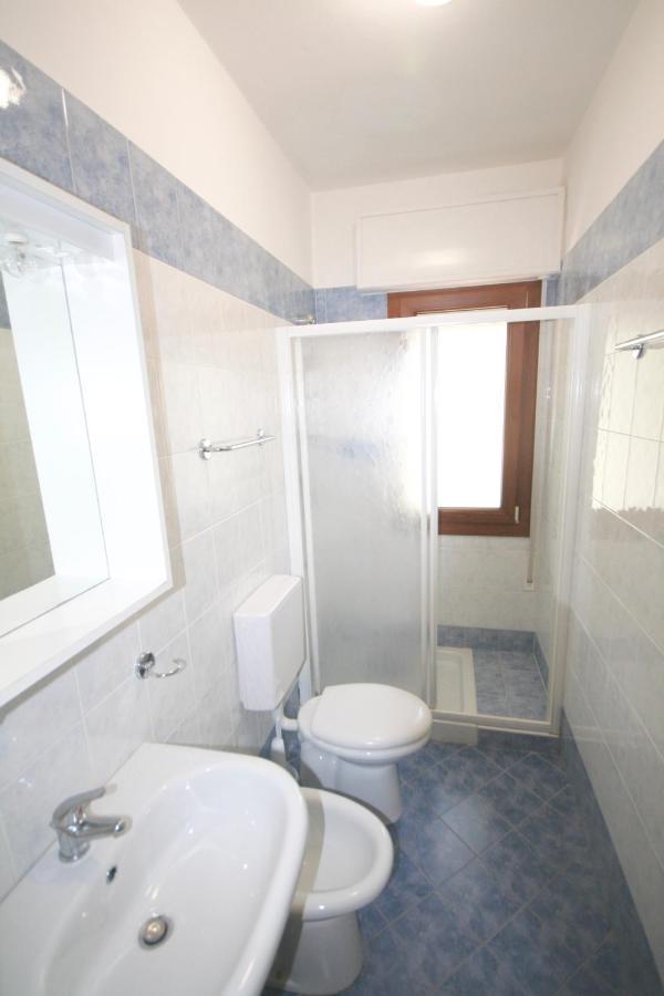 Ba- Tintoretto Apartments - Lignano Sabbiadoro Ngoại thất bức ảnh