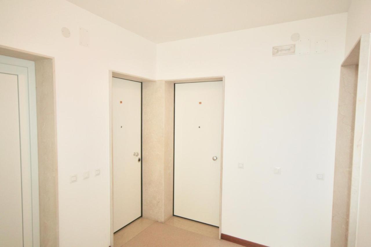Ba- Tintoretto Apartments - Lignano Sabbiadoro Ngoại thất bức ảnh