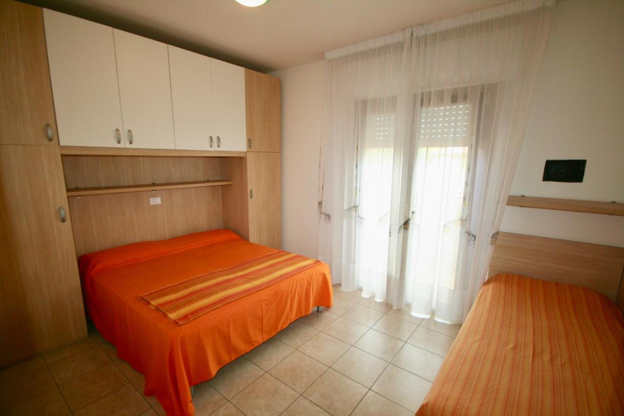 Ba- Tintoretto Apartments - Lignano Sabbiadoro Ngoại thất bức ảnh