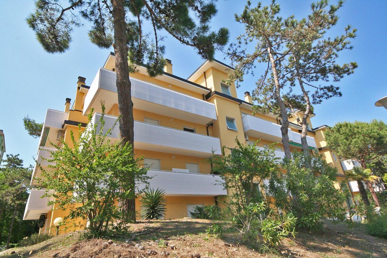 Ba- Tintoretto Apartments - Lignano Sabbiadoro Ngoại thất bức ảnh